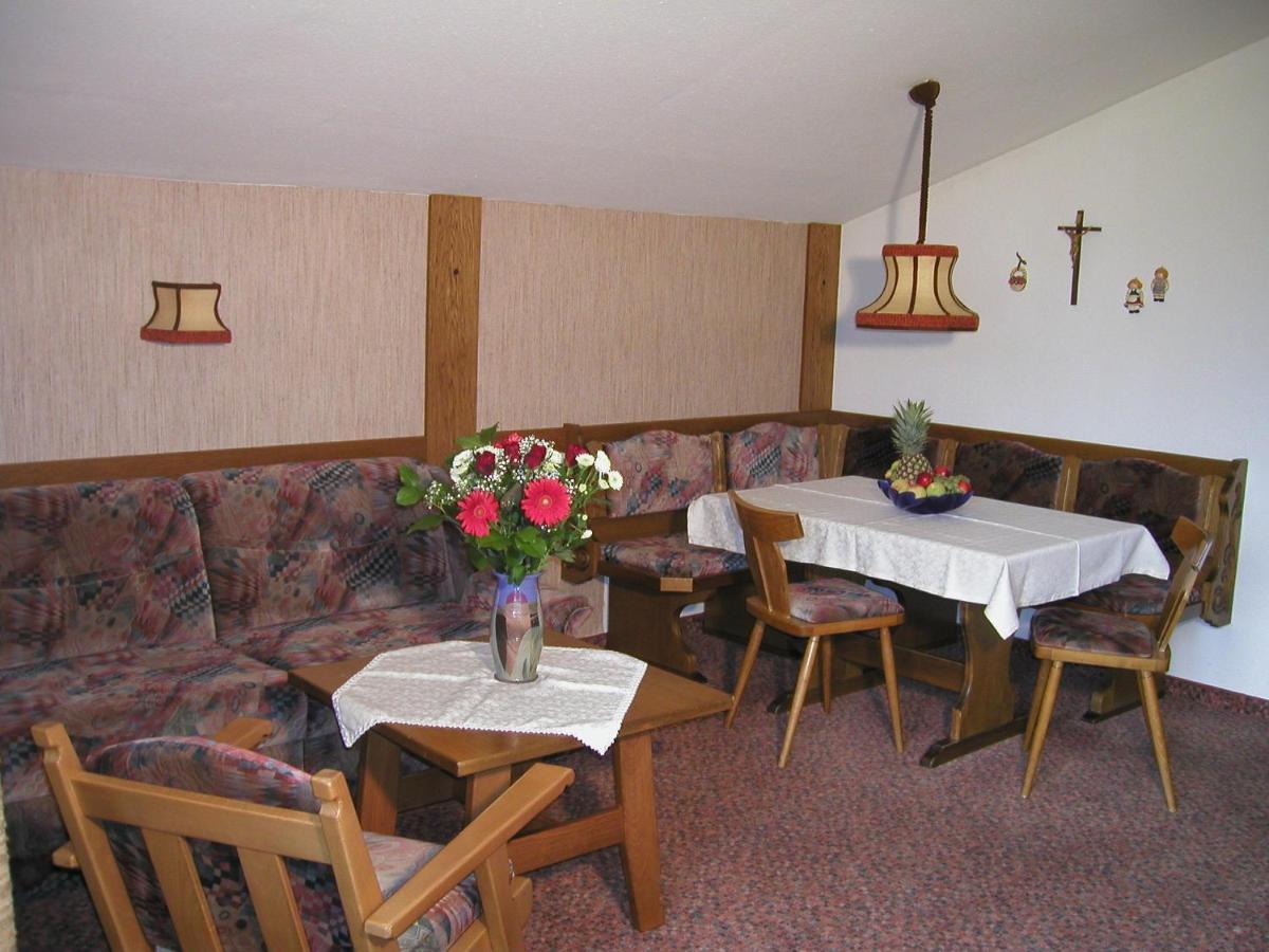 Appartements Loisachpromenade Ehrwald Extérieur photo